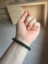 Load image into Gallery viewer, 7x6.2mm 100% Natural black nephrite(Mo Yu, 墨玉) cylinder bead bracelet for 50-55mm HN2
