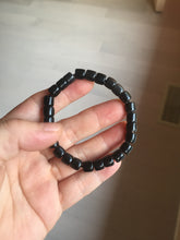 Load image into Gallery viewer, 7x6.2mm 100% Natural black nephrite(Mo Yu, 墨玉) cylinder bead bracelet for 50-55mm HN2
