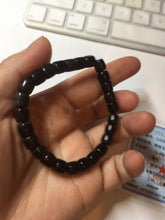 Load image into Gallery viewer, 7x6.2mm 100% Natural black nephrite(Mo Yu, 墨玉) cylinder bead bracelet for 50-55mm HN2
