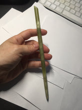 Load image into Gallery viewer, 卖了 18.5cm 100% Natural light green yellow Xiu Jade Serpentine hairpin AW11
