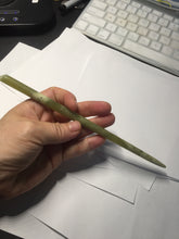 Load image into Gallery viewer, 卖了 18.5cm 100% Natural light green yellow Xiu Jade Serpentine hairpin AW11
