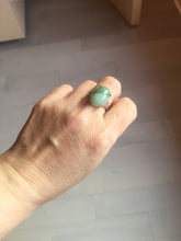 Load image into Gallery viewer, 100% natural type A half light green half dark green four-prong jadeite jade ring X142
