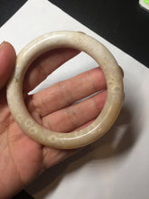 Load image into Gallery viewer, 52.8mm 100% natural beige yellow white round cut Coral Jade (珊瑚玉) bangle SY70
