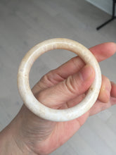 Load image into Gallery viewer, 52.8mm 100% natural beige yellow white round cut Coral Jade (珊瑚玉) bangle SY70
