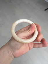 Load image into Gallery viewer, 52.8mm 100% natural beige yellow white round cut Coral Jade (珊瑚玉) bangle SY70
