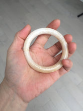 Load image into Gallery viewer, 52.8mm 100% natural beige yellow white round cut Coral Jade (珊瑚玉) bangle SY70
