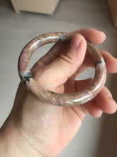 Load image into Gallery viewer, 52.8mm 100% natural fresh light pink/black round cut rose stone (Rhodonite)bangle XY104
