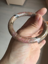 Load image into Gallery viewer, 52.8mm 100% natural fresh light pink/black round cut rose stone (Rhodonite)bangle XY104
