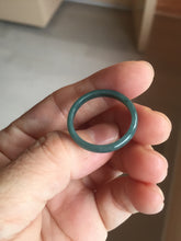 Load image into Gallery viewer, 100% natural type A green/blue/purple Guatemala jadeite jade band ring group PD9
