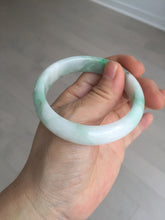 Load image into Gallery viewer, 54mm 100% natural certified sunny green/white (白底青) jadeite jade bangle BL36-5240
