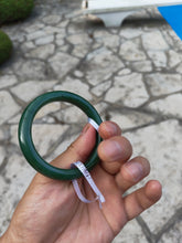 Load image into Gallery viewer, 57.5mm certified 100% Natural dark green black (碧玉) nephrite Jade bangle HN12-1581
