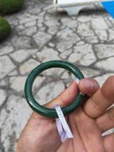 Load image into Gallery viewer, 57.5mm certified 100% Natural dark green black (碧玉) nephrite Jade bangle HN12-1581

