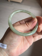 Load image into Gallery viewer, 52.7mm Certified type A 100% Natural light green yellow brown floating seaweed slim round cut Jadeite bangle E90-6616
