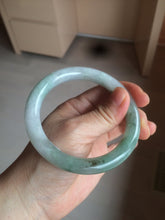 Load image into Gallery viewer, 59.4mm Certified Type A 100% Natural green round cut Jadeite Jade bangle AZ126-2806
