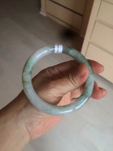 Load image into Gallery viewer, 59.4mm Certified Type A 100% Natural green round cut Jadeite Jade bangle AZ126-2806
