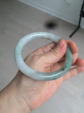 Load image into Gallery viewer, 59.4mm Certified Type A 100% Natural green round cut Jadeite Jade bangle AZ126-2806
