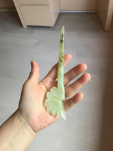 Load image into Gallery viewer, 17.5cm 100% Natural light green Xiu Jade Serpentine vantage carved peony hairpin AW24
