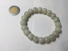 Load image into Gallery viewer, 10x8mm 100% Natural beige white brown vintage style  flying dandelions Osmanthus fragrans cake nephrite Jade bead bracelet HN4
