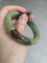 Load image into Gallery viewer, 51mm 100% Natural yellow/blue/brown/black carved bunny/window Xiu Jade (Serpentine) bangle XY11
