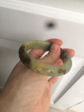 Load image into Gallery viewer, 51mm 100% Natural yellow/blue/brown/black carved bunny/window Xiu Jade (Serpentine) bangle XY11
