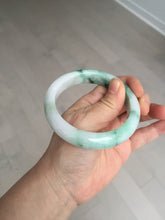 Load image into Gallery viewer, 58.7mm 100% natural certified sunny green/white(白底青) jadeite jade bangle BK82-5231
