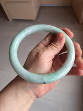 Load image into Gallery viewer, 75.7mm certified Type A 100% Natural sunny green/light green round cut plus size Jadeite Jade bangle AY100-9626
