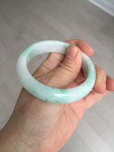 Load image into Gallery viewer, 53mm 100% natural certified sunny green/white(白底青) jadeite jade bangle BK81-5255
