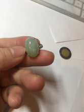 Load image into Gallery viewer, 100% natural type A light green four-prong jadeite jade ring X139
