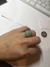 Load image into Gallery viewer, 100% natural type A light green four-prong jadeite jade ring X139
