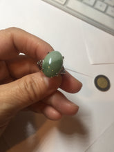 Load image into Gallery viewer, 100% natural type A half light green half dark green four-prong jadeite jade ring X142
