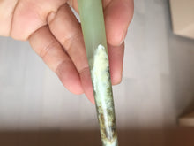 Load image into Gallery viewer, 20.5cm 100% Natural light green yellow black Xiu Jade Serpentine hairpin AW14
