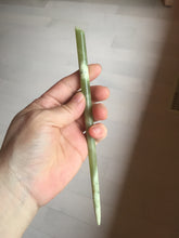 Load image into Gallery viewer, 卖了 18.5cm 100% Natural light green yellow Xiu Jade Serpentine hairpin AW11
