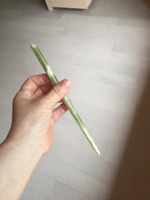 Load image into Gallery viewer, 卖了 18.5cm 100% Natural light green yellow Xiu Jade Serpentine hairpin AW11
