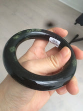 Load image into Gallery viewer, 57.9mm Certified 100% Natural dark green with light green fern frost chubby round cut nephrite Hetian Jade bangle HT103-0792
