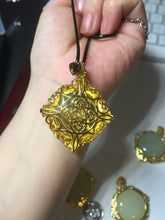 Load image into Gallery viewer, 100% Natural yellow/green Hetian nephrite Jade(和田黄玉) pendant HF84
