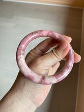 Load image into Gallery viewer, 58mm 100% natural rose pink round cut rose stone (Rhodonite)bangle sy4
