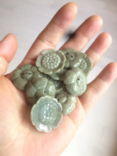 Load image into Gallery viewer, 23.3-28mm 100% natural light green/yellow/gray carved sunflower jadeite jade beads (supplies, add-on items) AY42
