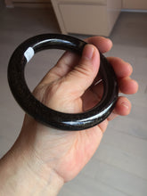 Load image into Gallery viewer, 61.4mm certified 100% Natural black(MO YU 墨玉) meteorite Stellar Night sky chubby round cut nephrite bangle HF118-8245
