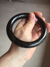 Load image into Gallery viewer, 62.5mm certified 100% Natural black(MO YU 墨玉) meteorite Stellar Night sky chubby round cut nephrite bangle HF120-8235
