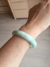 Load image into Gallery viewer, 53mm 100% natural certified sunny green/white(白底青) jadeite jade bangle BK81-5255
