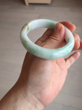 Load image into Gallery viewer, 53mm 100% natural certified sunny green/white(白底青) jadeite jade bangle BK81-5255
