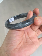 Load image into Gallery viewer, 52.4mm Certified 100% natural Type A black/white oval jadeite jade bangle AF93-2676
