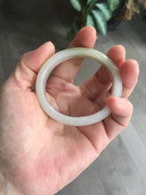 Load image into Gallery viewer, 47.5mm Certified Type A 100% Natural icy light green/white oval Jadeite Jade bangle Q61-6673
