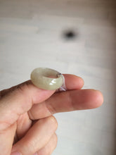 Load image into Gallery viewer, 100% natural type A light yellow/gray (黄冰) jadeite jade band ring AZ98
