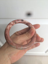 Load image into Gallery viewer, 58.9mm 100% natural Etruscan earth red round cut rose stone (Rhodonite)bangle XY76
