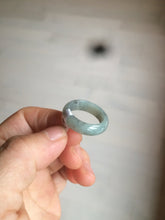 Load image into Gallery viewer, 100% natural type A green/black (青花乌鸡芝麻糊) jadeite jade band ring AE57
