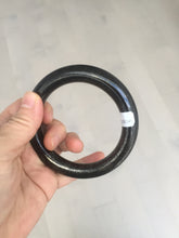 Load image into Gallery viewer, 54.9mm certified 100% Natural black(MO YU 墨玉) meteorite Stellar Night sky chubby round cut nephrite bangle HF119-8244
