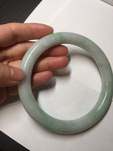 Load image into Gallery viewer, 75.7mm certified Type A 100% Natural sunny green/light green round cut plus size Jadeite Jade bangle AY100-9626
