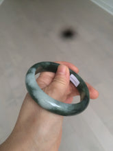 Load image into Gallery viewer, 卖了  57.7mm Certified Type A 100% Natural oily dark green/black/white Jadeite Jade bangle AM86-0393
