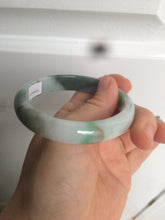 Load image into Gallery viewer, 56.5mm certificated Type A 100% Natural sunny green/dark green/white Jadeite Jade bangle Z132-2355
